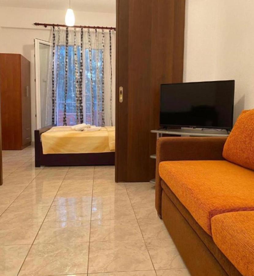 Studio Nikol Koutsoupia Kókkinon Nerón Kültér fotó