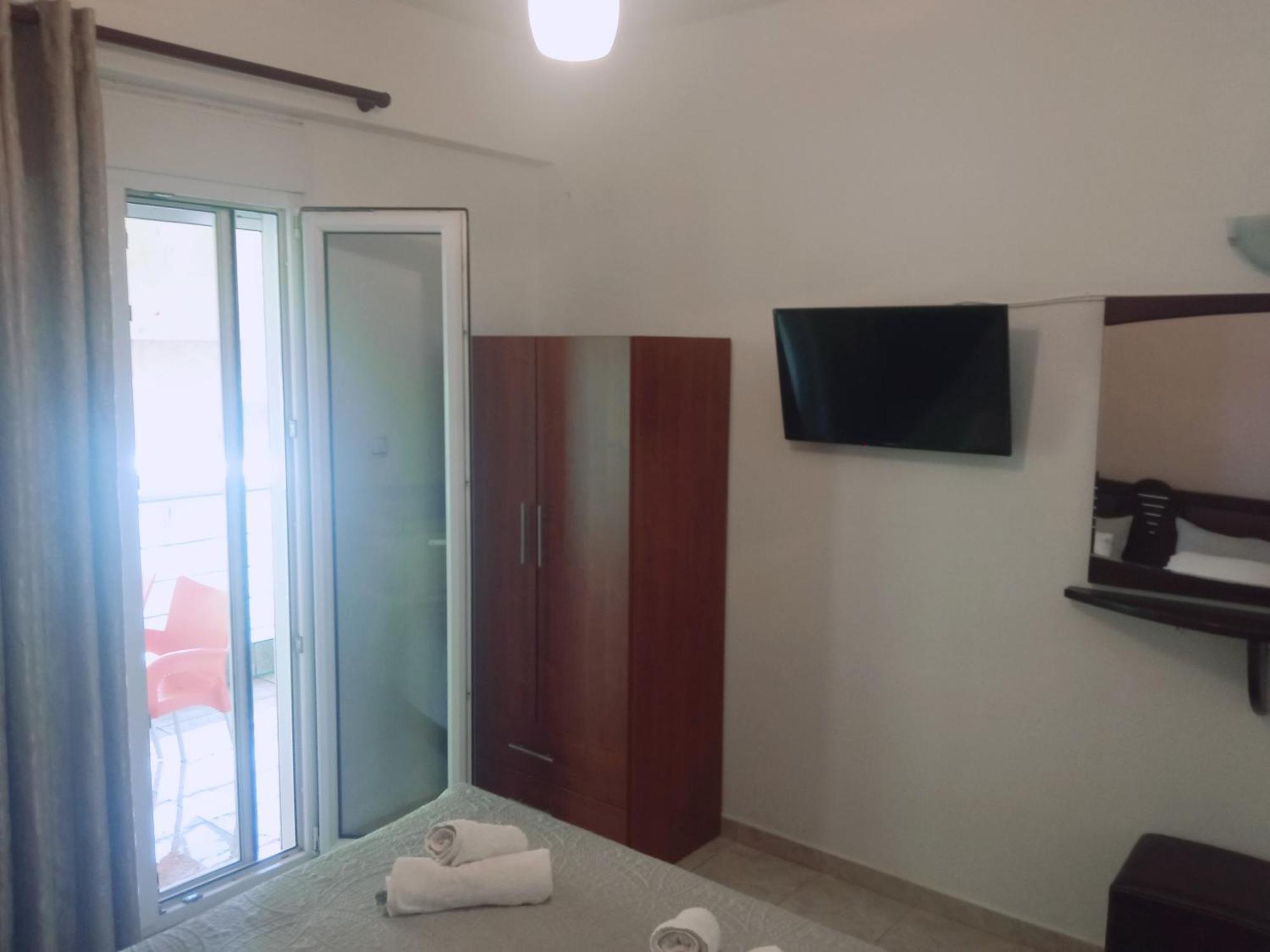 Studio Nikol Koutsoupia Kókkinon Nerón Kültér fotó